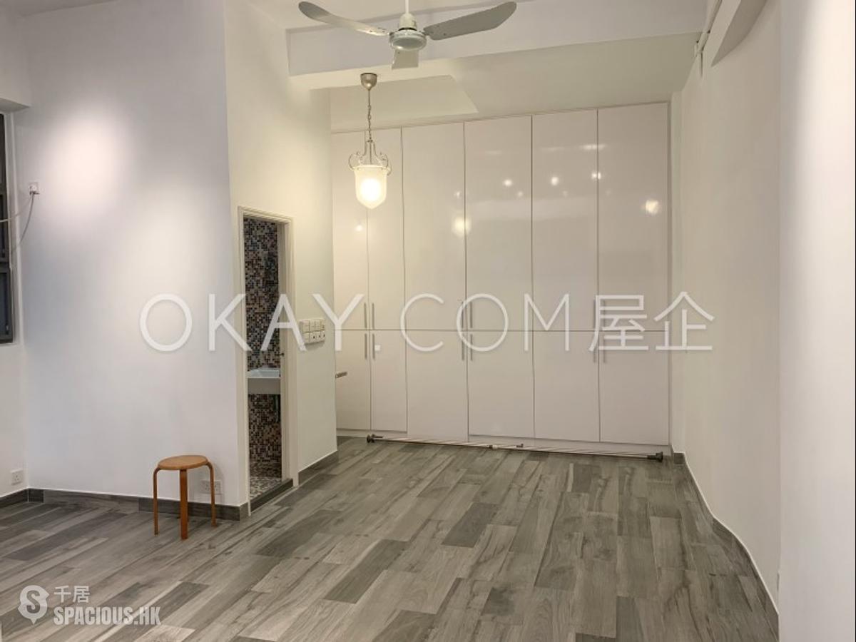 Kennedy Town - Tse Land Mansion 01