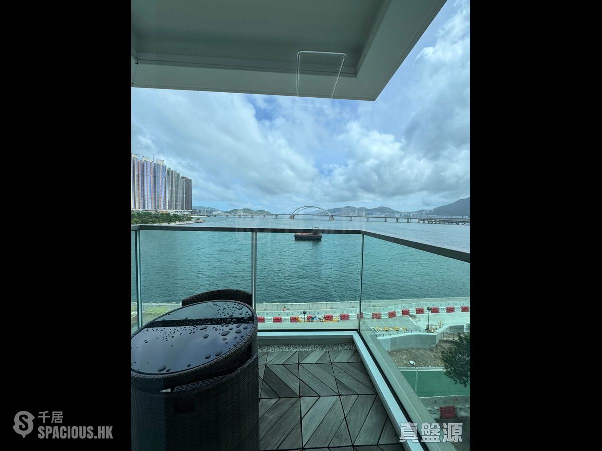 Tseung Kwan O - Monterey Block 1 01