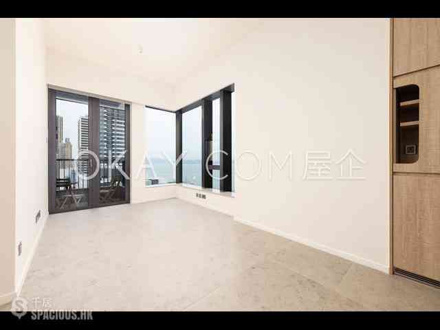 Sai Ying Pun - Bohemian House 01