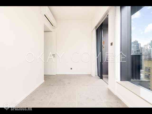 Sai Ying Pun - Bohemian House 13