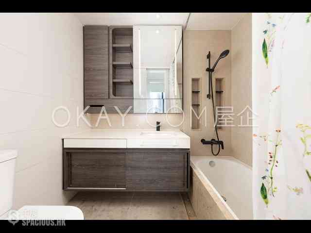 Sai Ying Pun - Bohemian House 17