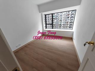 Mid Levels Central - 62B, Robinson Road 02