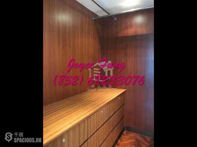 Mid Levels Central - 62B, Robinson Road 07