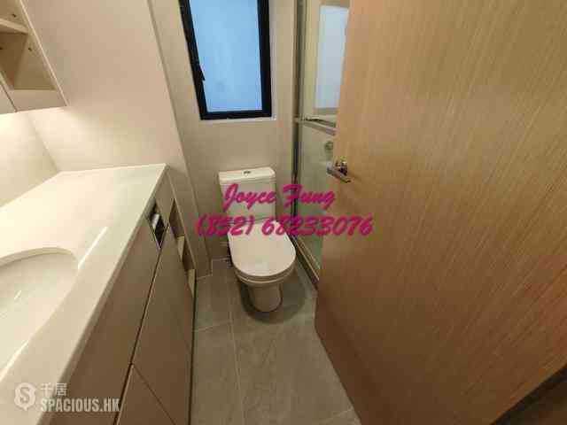 Mid Levels Central - 62B, Robinson Road 14