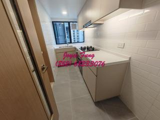 Mid Levels Central - 62B, Robinson Road 18
