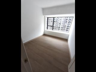 Mid Levels Central - 62B, Robinson Road 06
