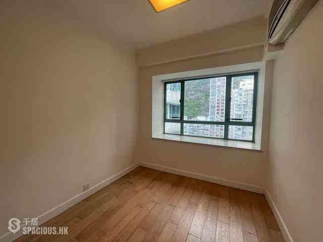 Mid Levels Central - Goldwin Heights 03