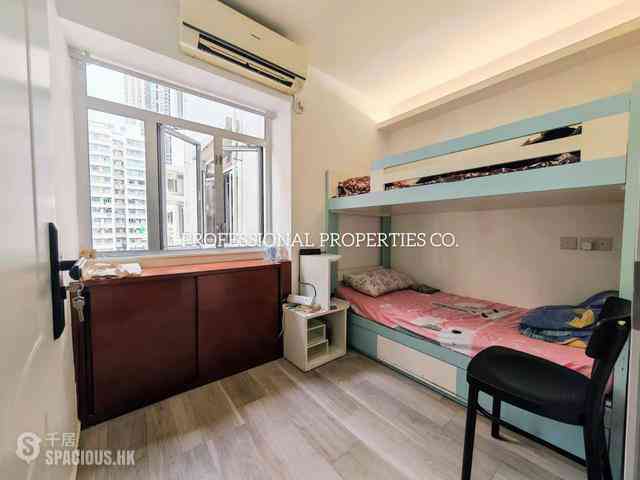 Kennedy Town - Pearl Court 05