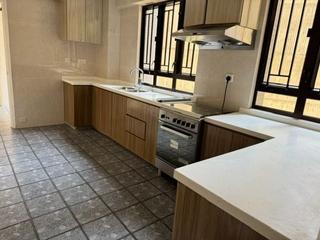 Braemar Hill - Wilshire Towers Block B 05