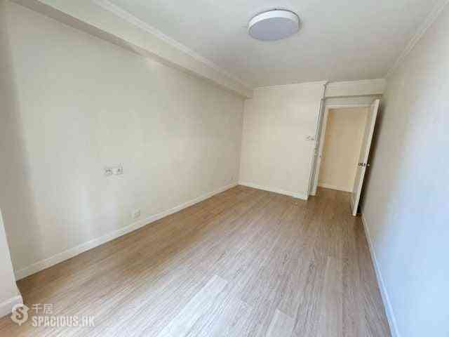 Braemar Hill - Wilshire Towers Block B 12