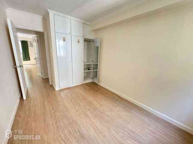 Braemar Hill - Wilshire Towers Block B 15
