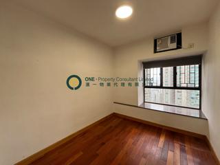 Mid Levels Central - Blessings Garden Phase I 07
