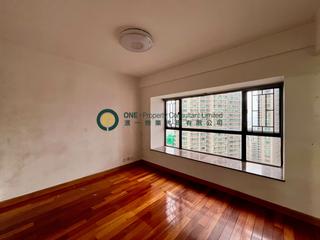 Mid Levels Central - Blessings Garden Phase I 08