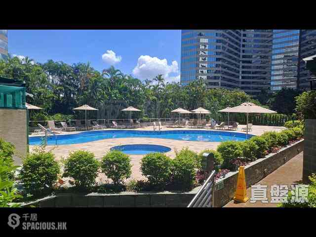 Wan Chai - Convention Plaza Apartments 02