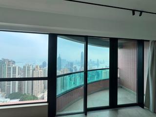 Mid Levels Central - Dynasty Court 02