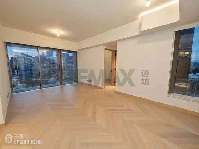 Mid Levels Central - 22A, Kennedy Road 02