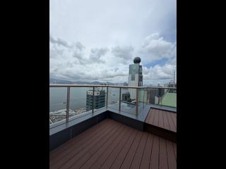 Sai Ying Pun - Des Voeux W Residence 05