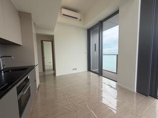 Sai Ying Pun - Des Voeux W Residence 07