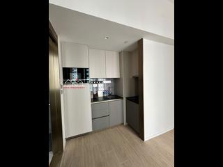 Sai Ying Pun - Des Voeux W Residence 07