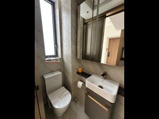 Sai Ying Pun - Des Voeux W Residence 10
