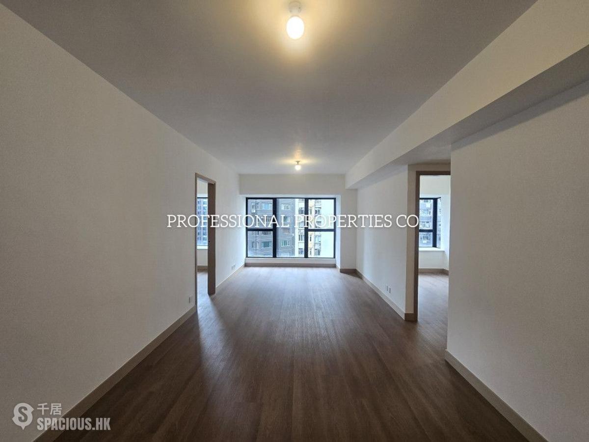 Mid Levels Central - 62B, Robinson Road 01