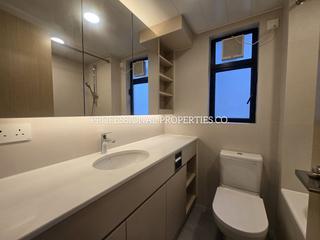 Mid Levels Central - 62B, Robinson Road 07