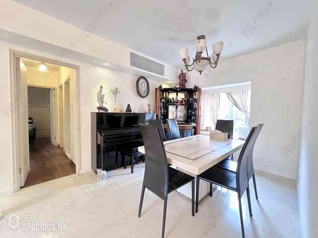 Mid Levels East - Monmouth Place 02