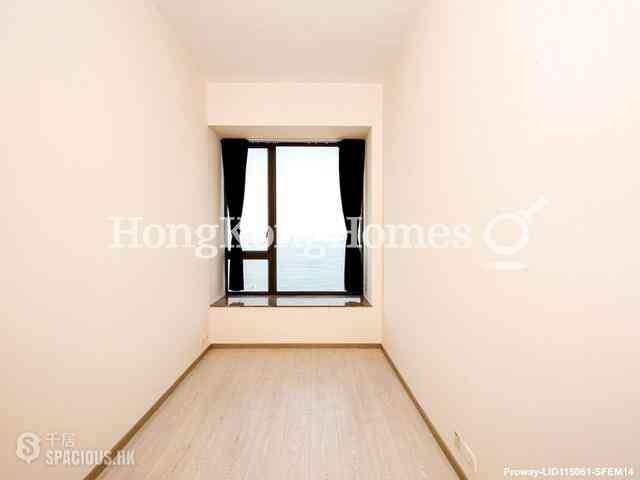 Shek Tong Tsui - Harbour One 05