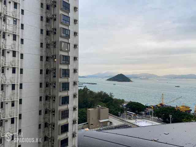 Shek Tong Tsui - Sun Court 01