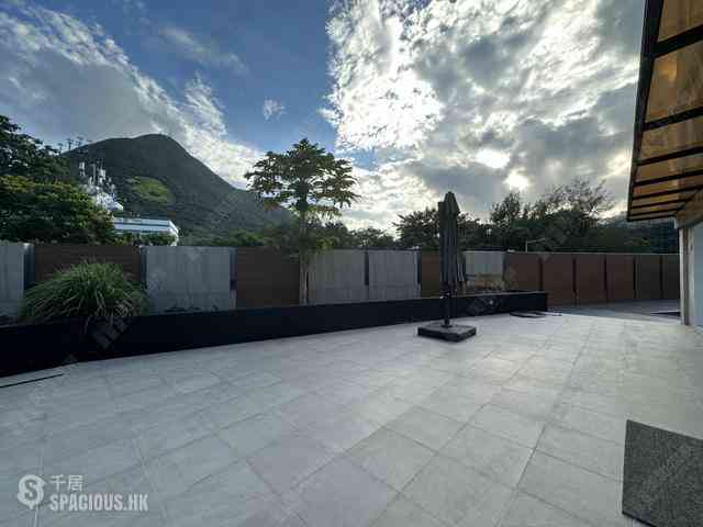 Wong Chuk Hang - Country Villa 07