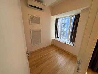Soho - Centrestage 05