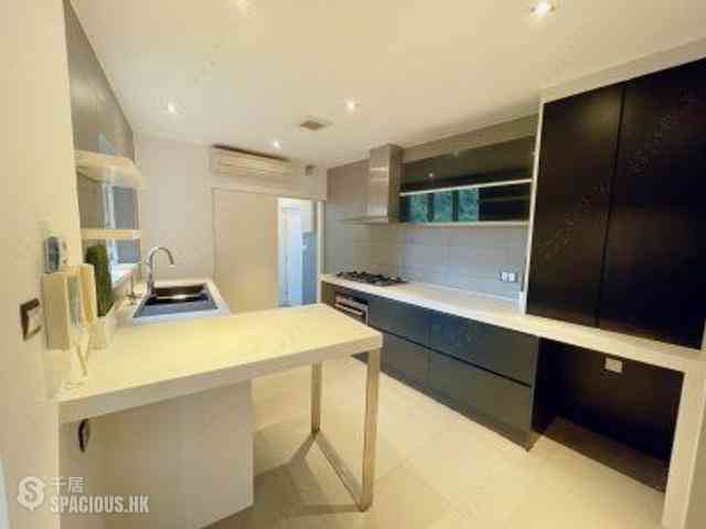Repulse Bay - Ruby Court 05