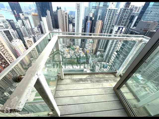 Soho - Centrepoint 02