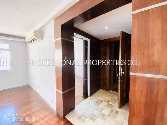 Jardines Lookout - Butler Towers 02
