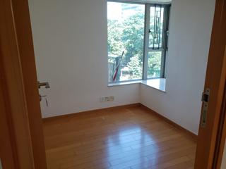 Wan Chai - The Zenith 06