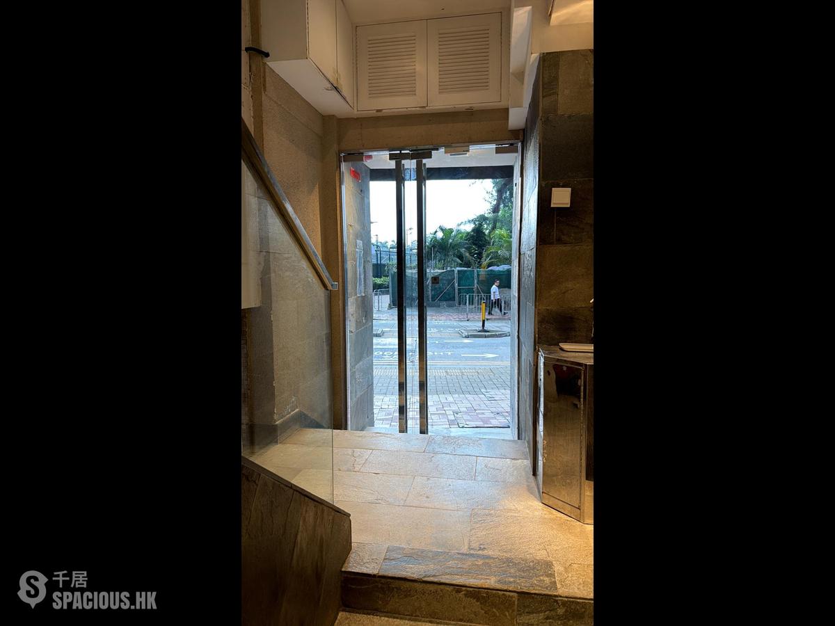 Tai Hang - Ming Sun Building 01