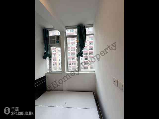 North Point - Majestic Apartments 03