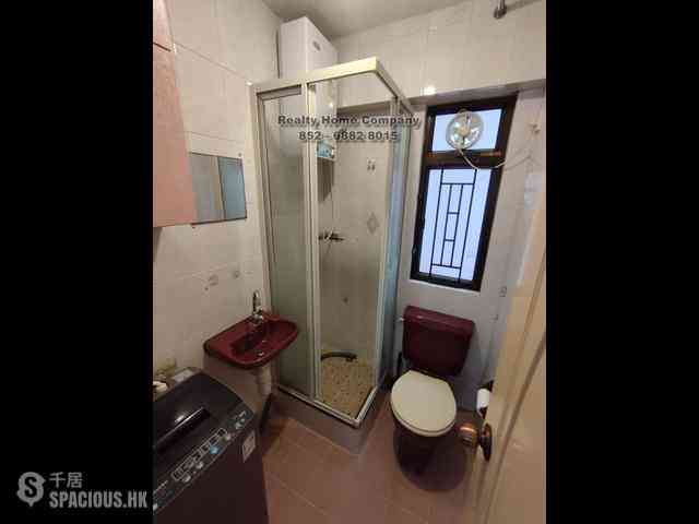 Sai Ying Pun - Tung Cheung Building 02
