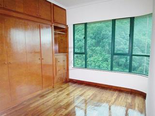 Mid Levels Central - Hillsborough Court Block 2 05