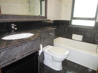Mid Levels Central - Hillsborough Court Block 2 06