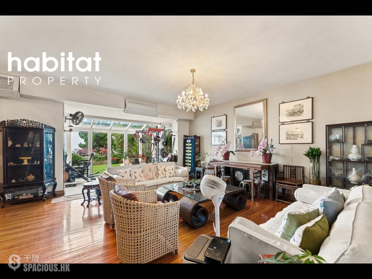Stubbs Road - Black's Link Villa 01