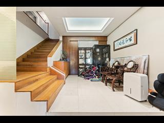 Stubbs Road - Black's Link Villa 12