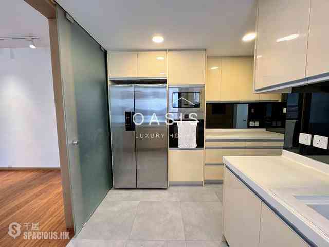 Repulse Bay - South Bay Towers 15