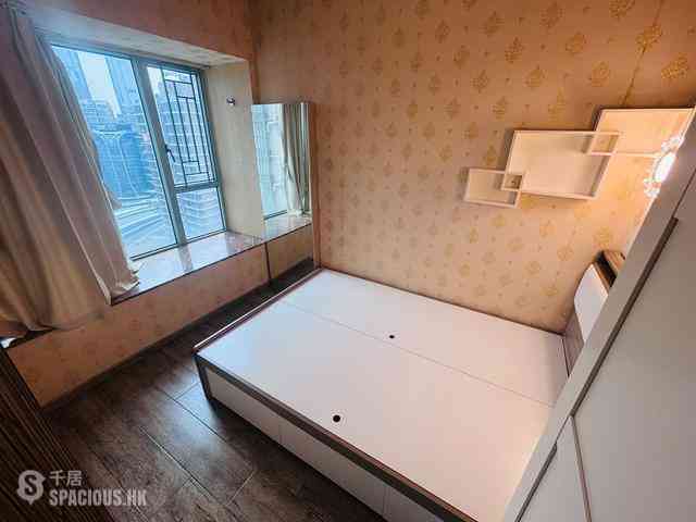 Tsim Sha Tsui - The Victoria Towers 04
