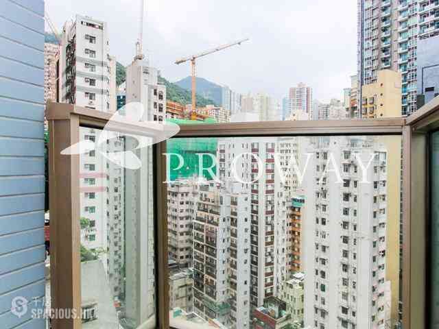 Wan Chai - The Avenue 03