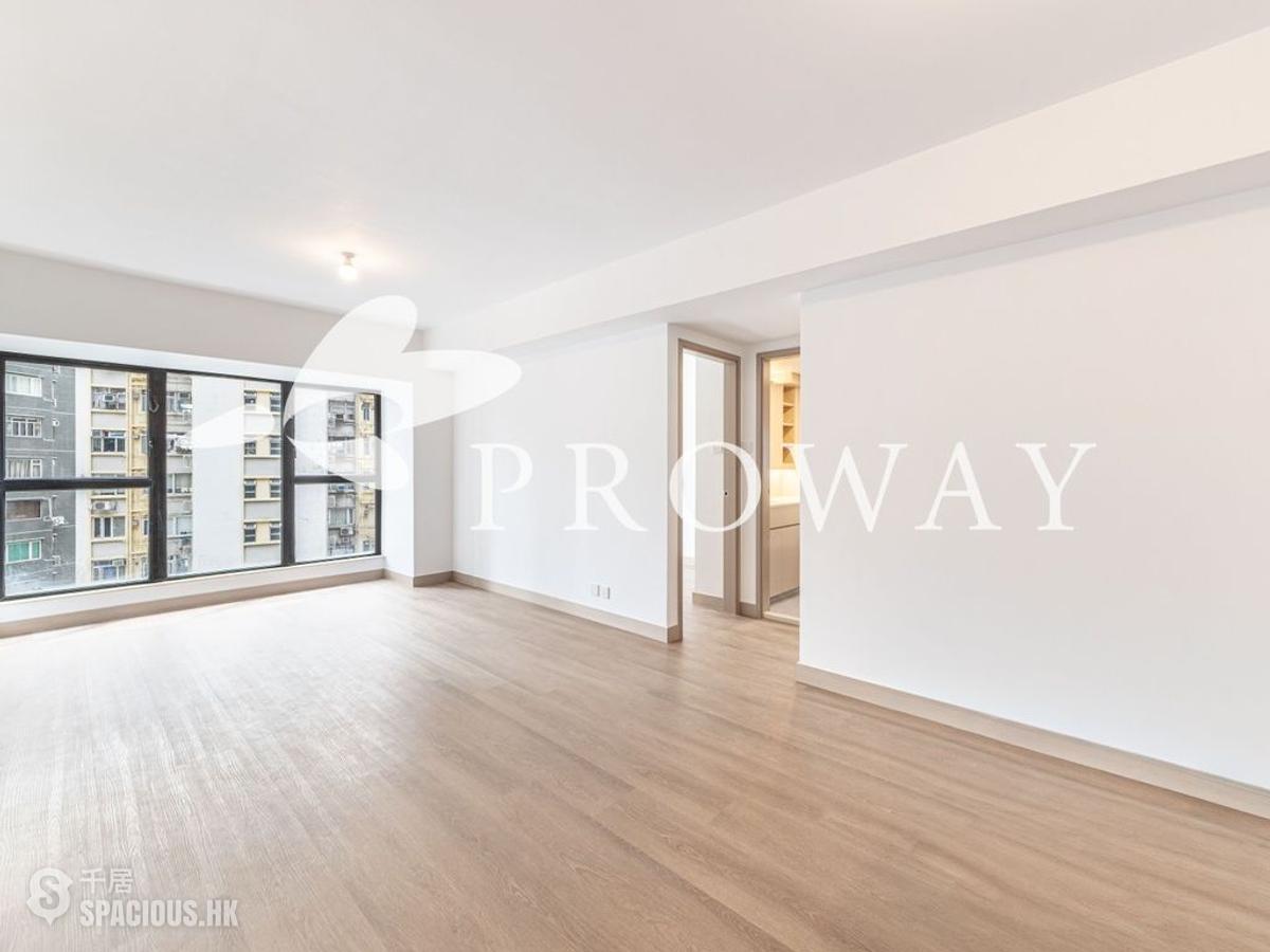Mid Levels Central - 62B, Robinson Road 01