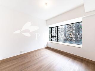 Mid Levels Central - 62B, Robinson Road 04