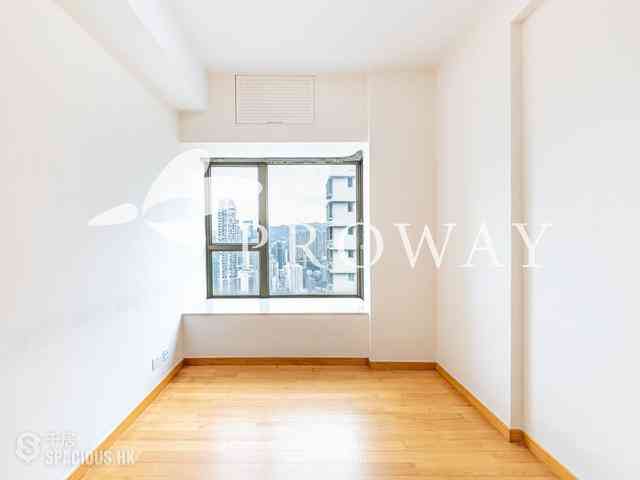 Wan Chai - The Zenith 05