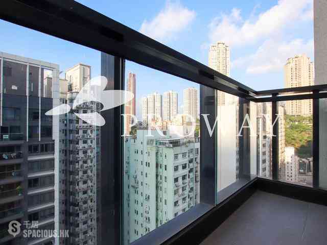 Happy Valley - The Aster (Resiglow) 03