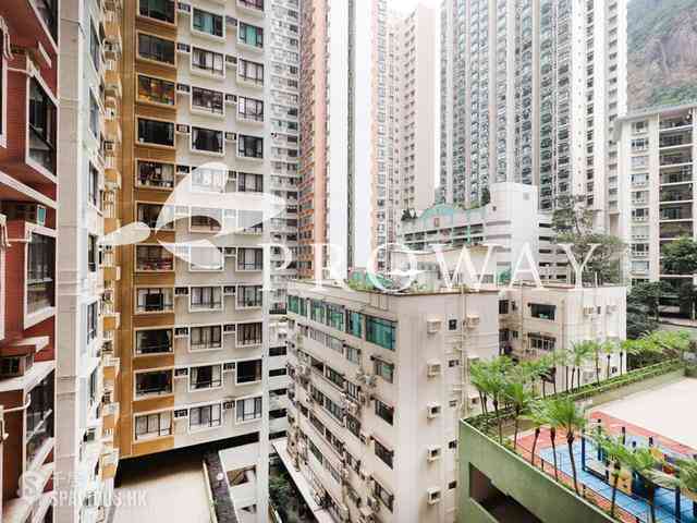 Mid Levels Central - Blessings Garden Phase I 02